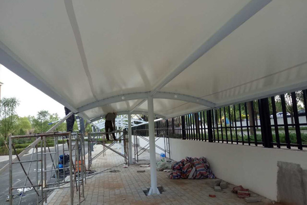 海口张拉膜厂家产品解析：多种张拉膜类型满足不同需求